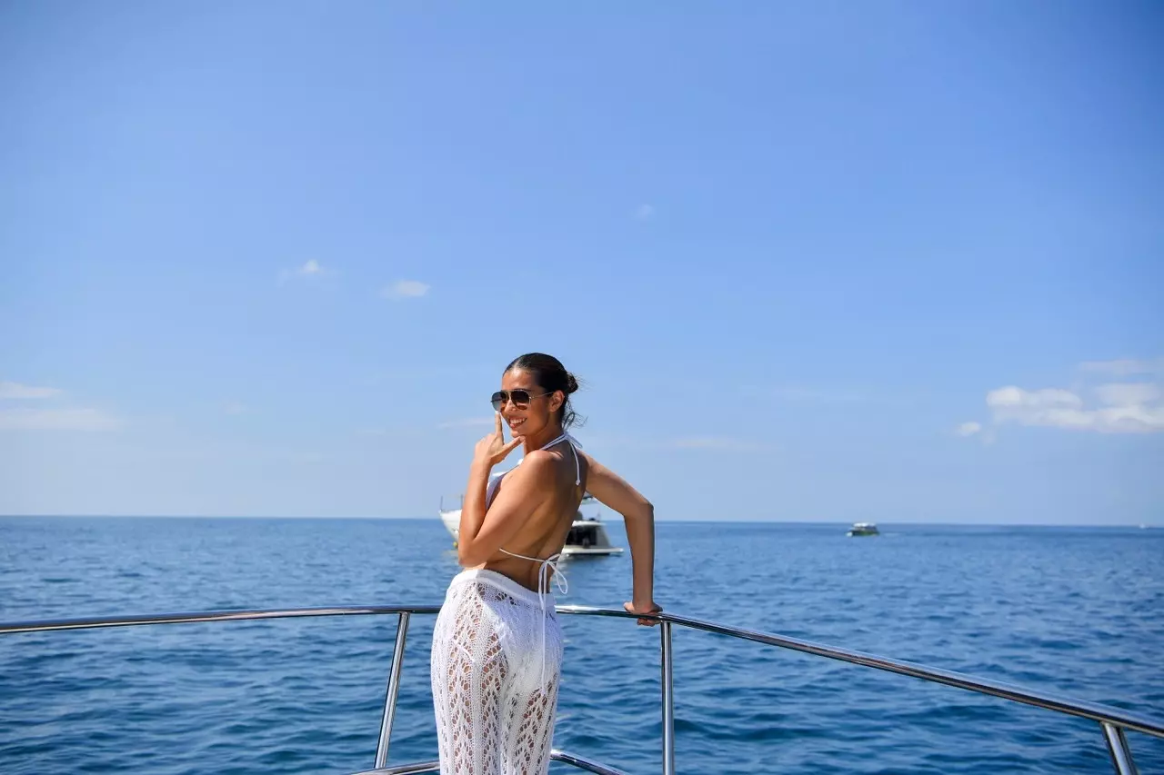 Arisa by Azimut - Top rates for a Charter of a private Motor Yacht in Thailand