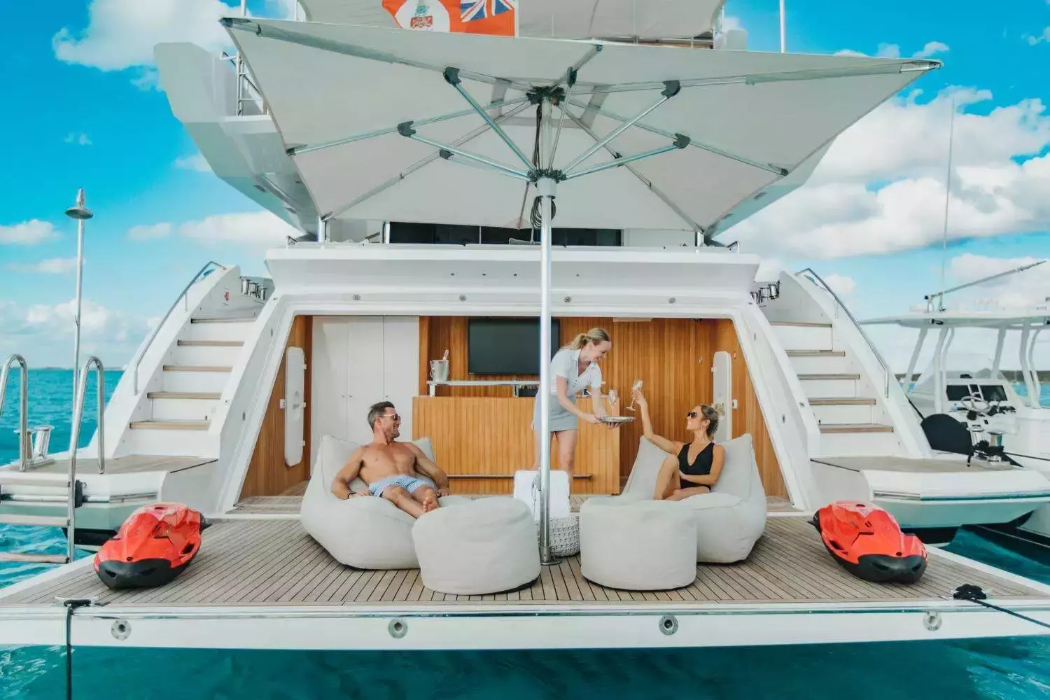 Boatcrowd