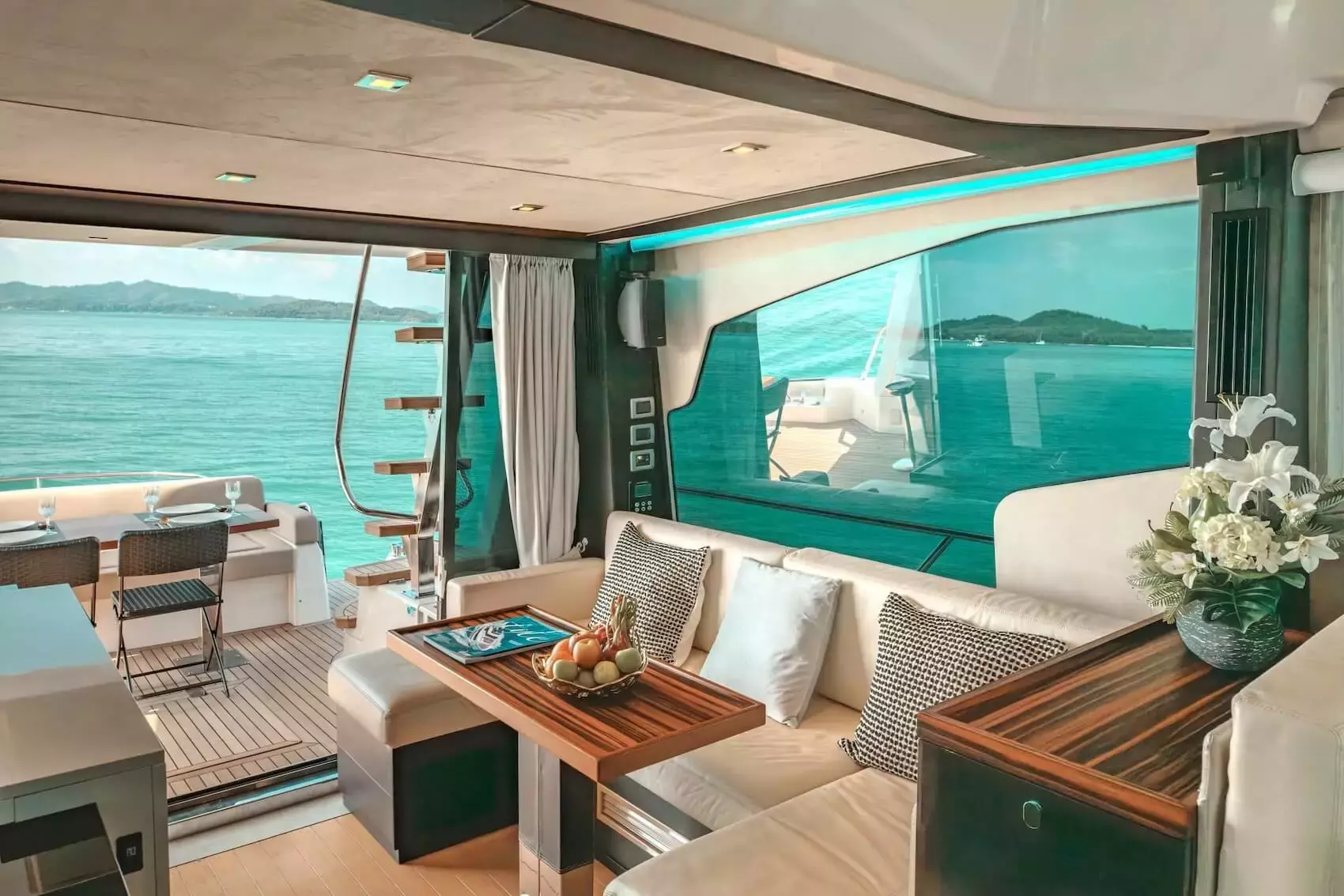 Boatcrowd