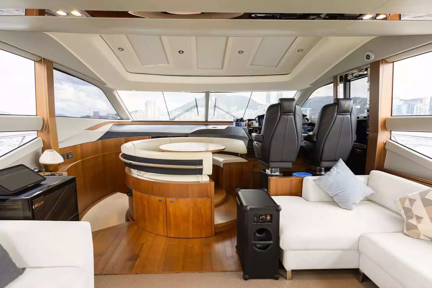 Boatcrowd