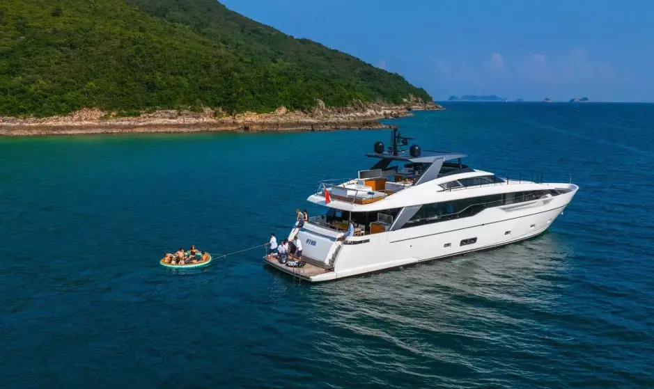 Boatcrowd