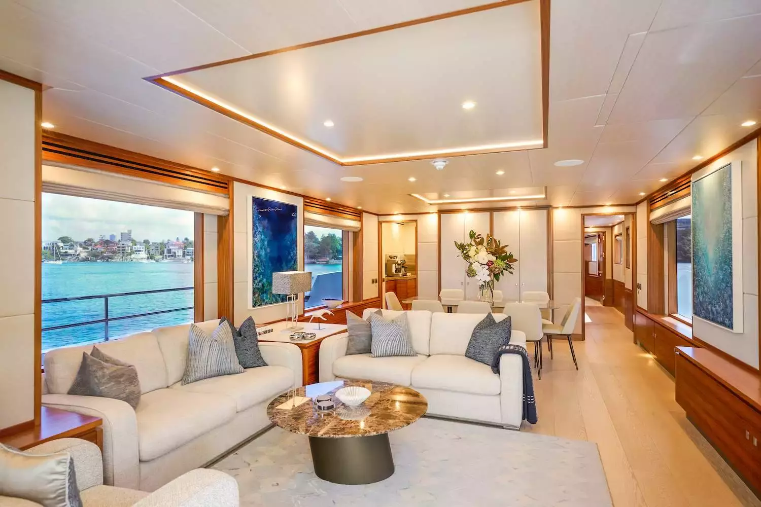 Boatcrowd