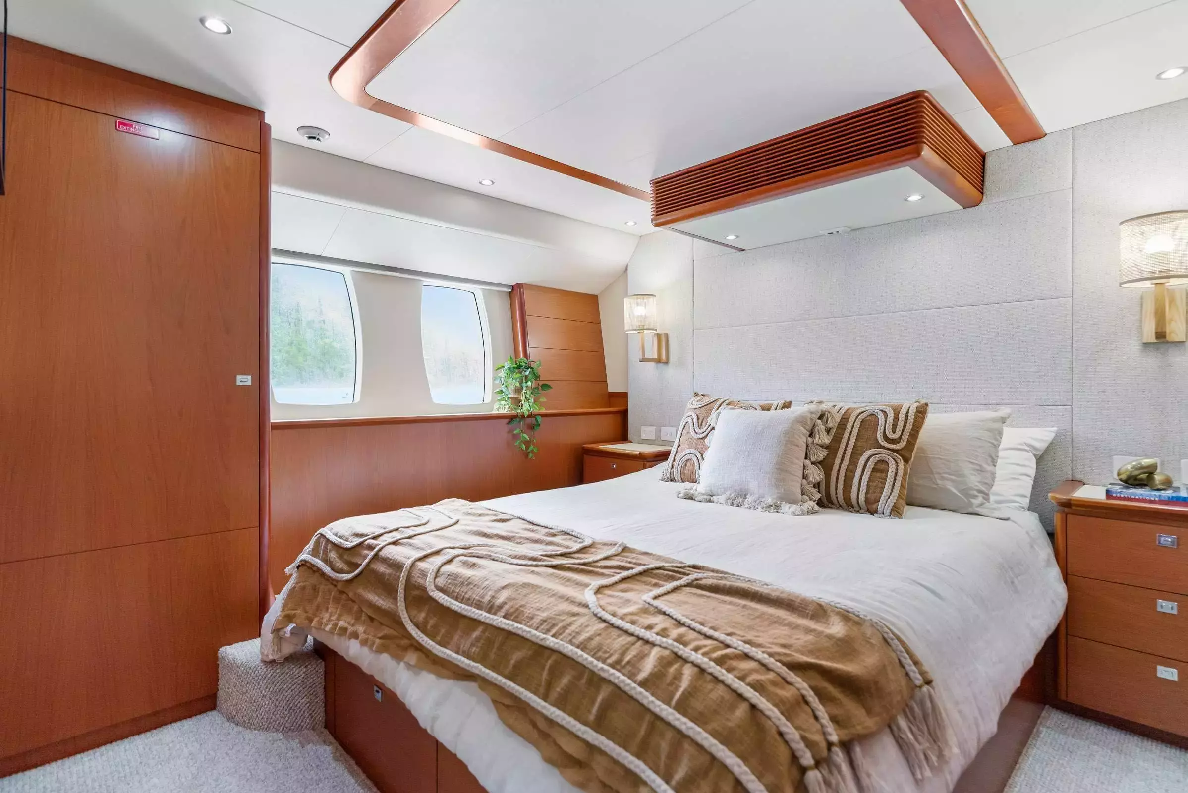 Boatcrowd
