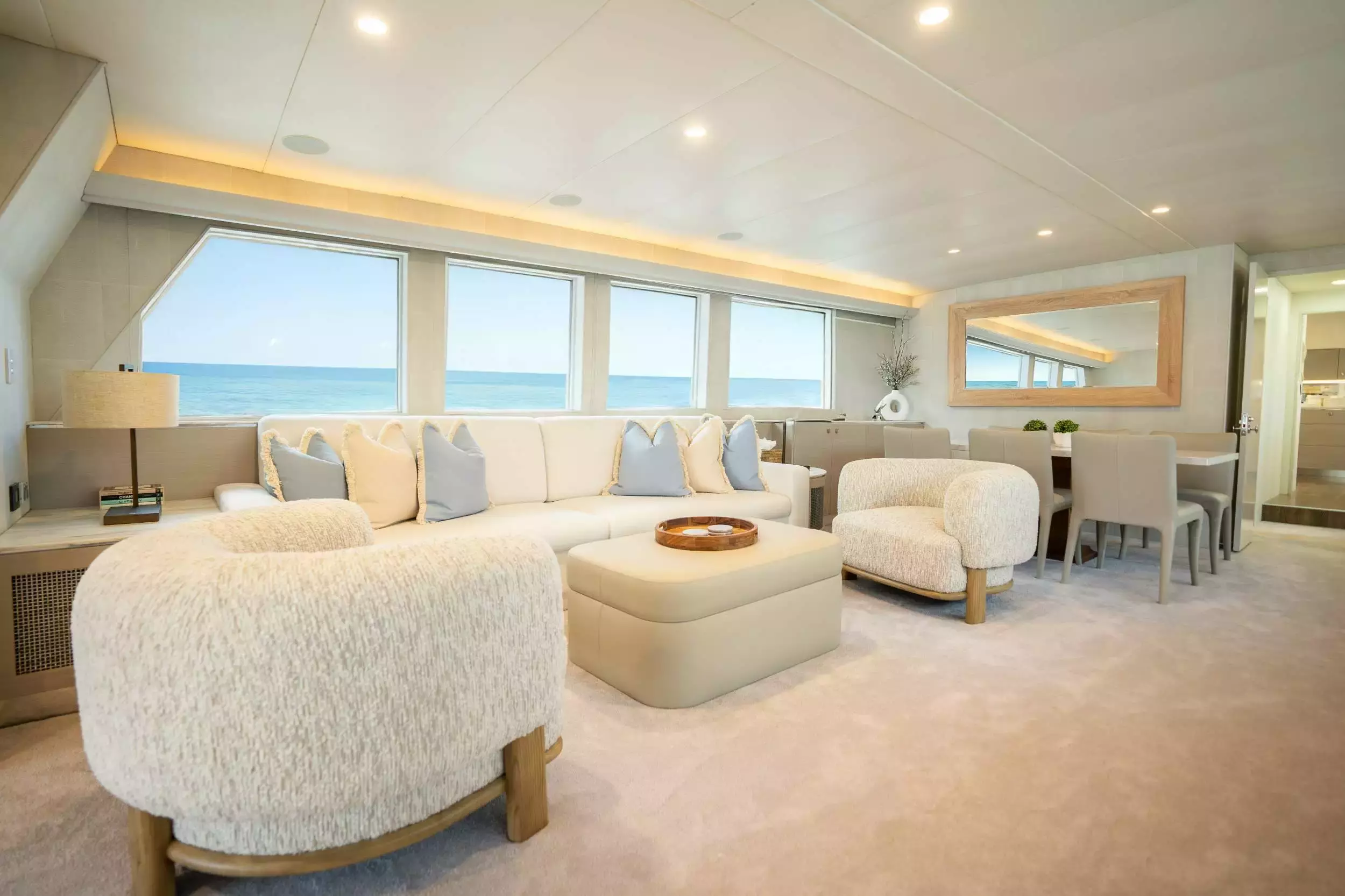 Boat Rental and Yacht Charter at the best yachting destinations around the world