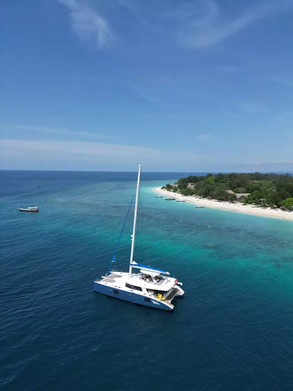 Feng by Sunreef Yachts - Special Offer for a private Sailing Catamaran Charter in Melbourne with a crew