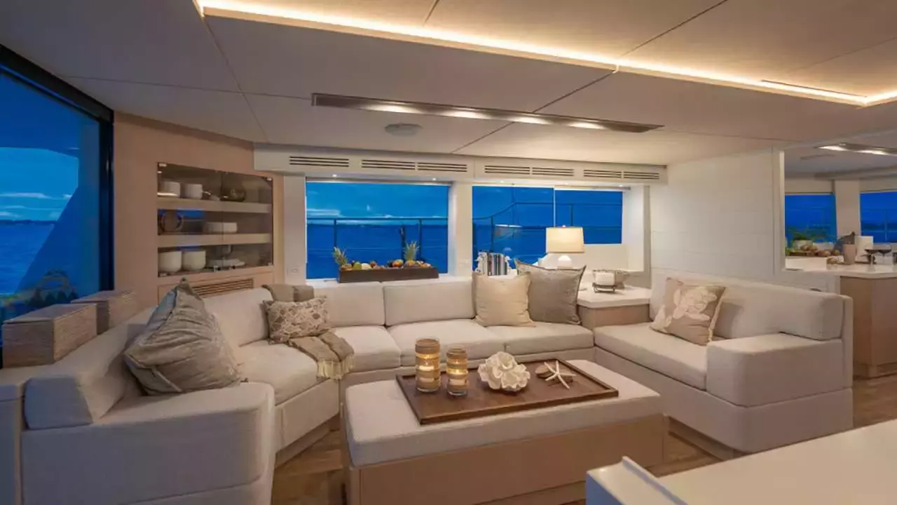 Boatcrowd