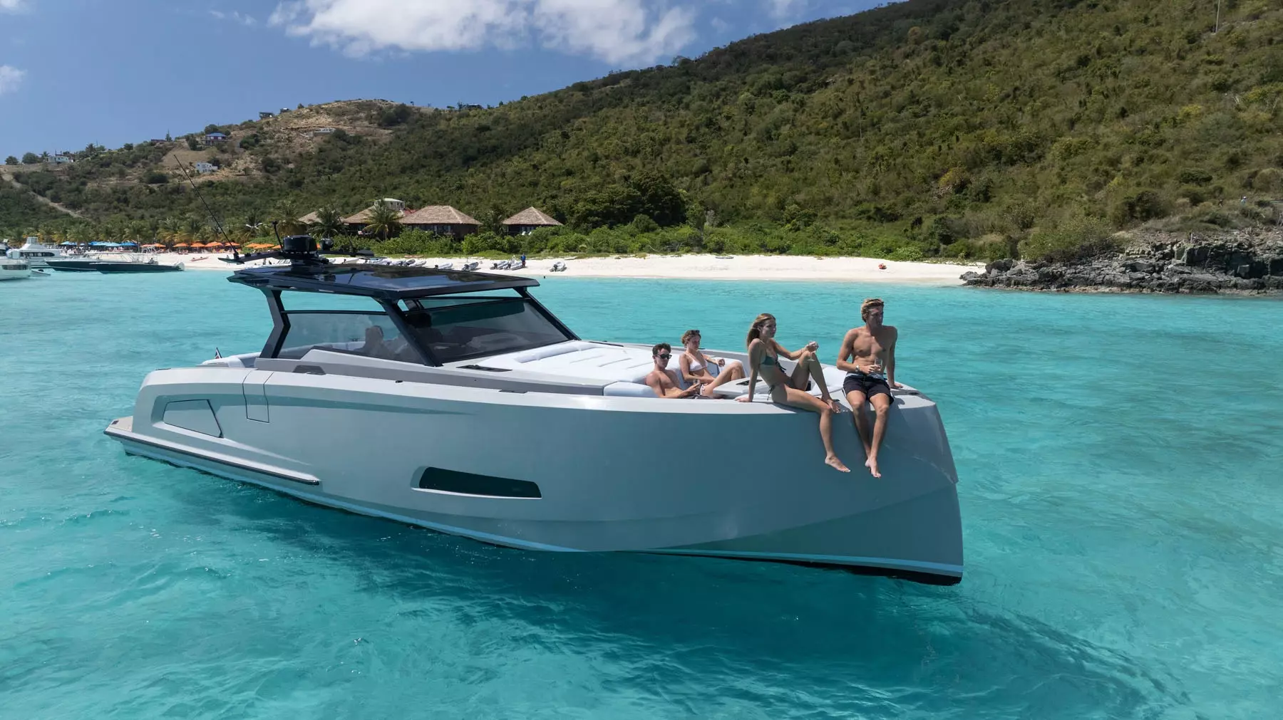 Boat Rental and Yacht Charter at the best yachting destinations around the world