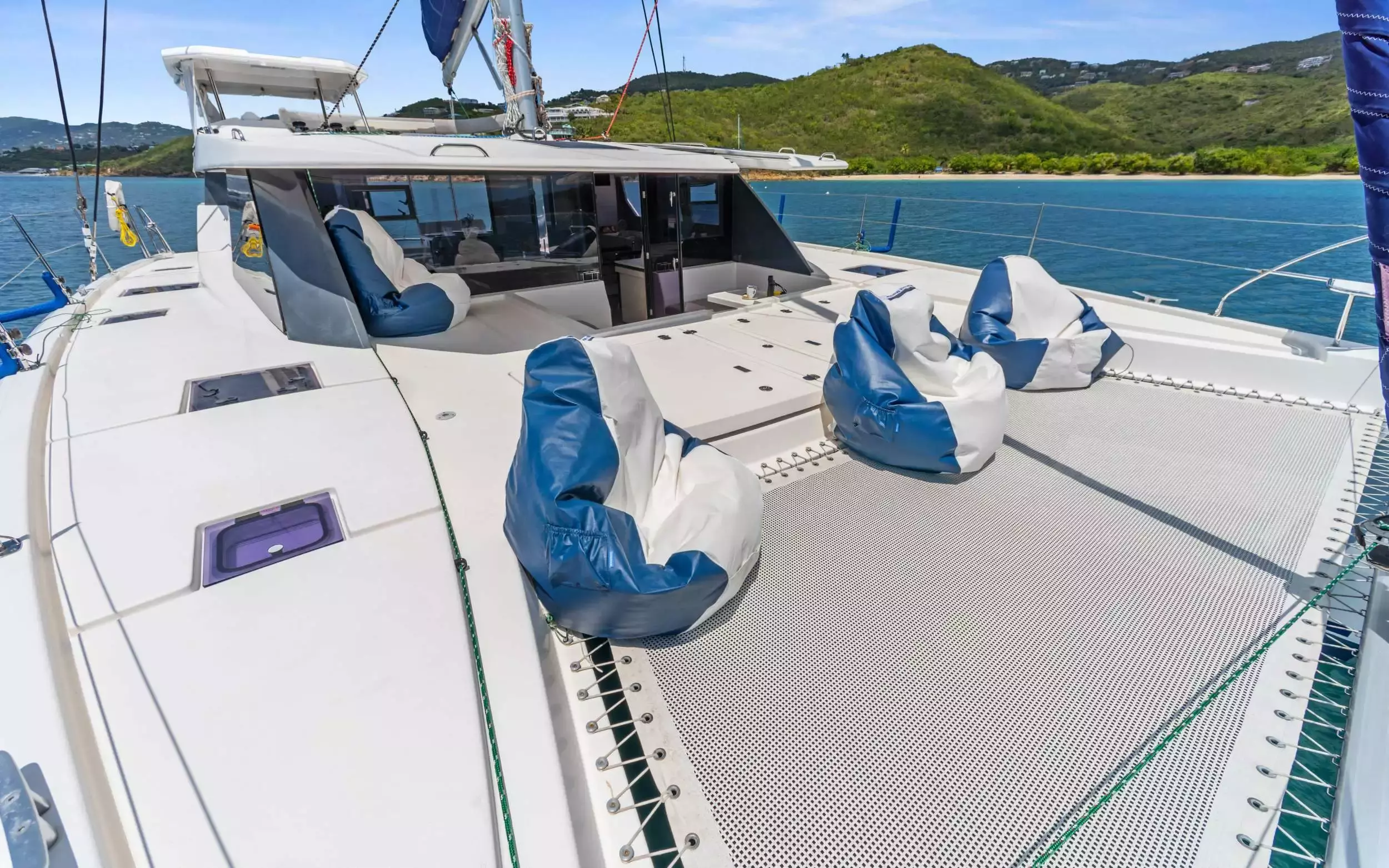 Boatcrowd