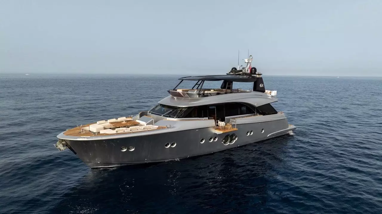 Boat Rental and Yacht Charter at the best yachting destinations around the world