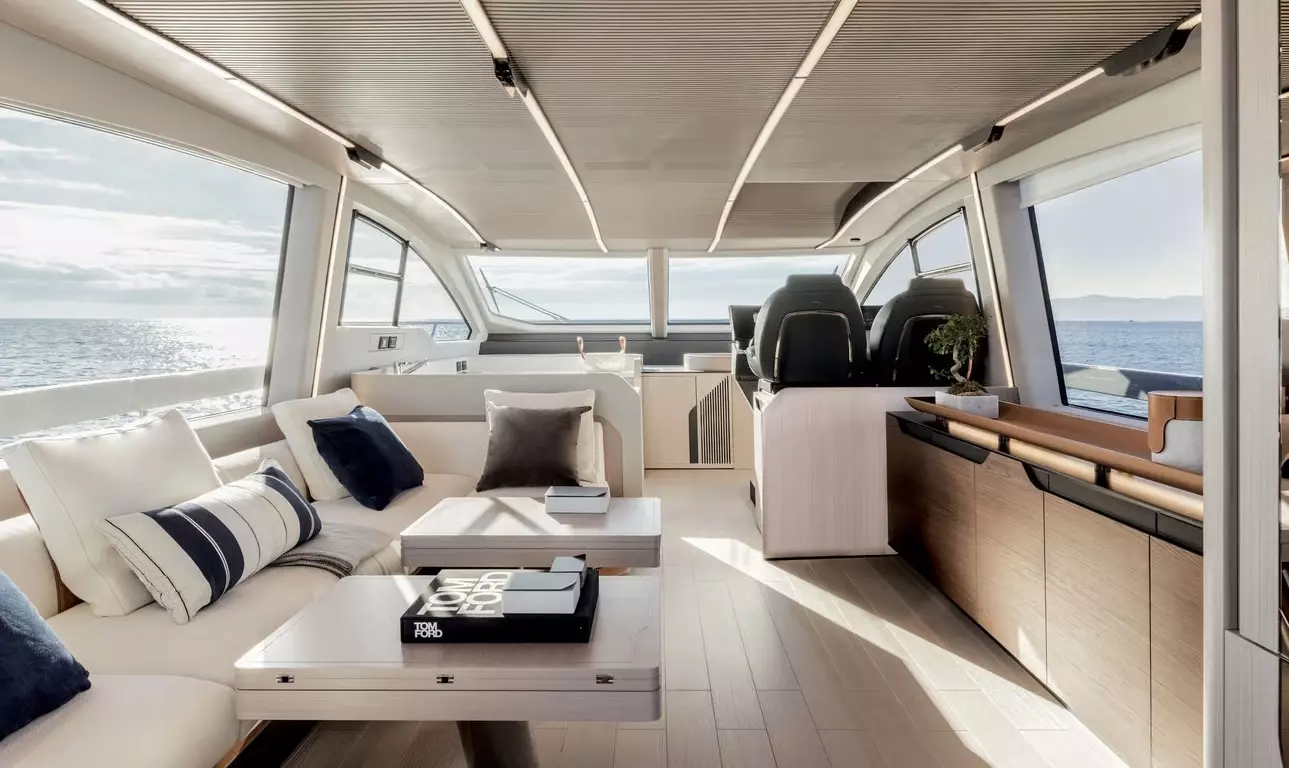 Ale II by Azimut - Special Offer for a private Motor Yacht Charter in Golfe-Juan with a crew
