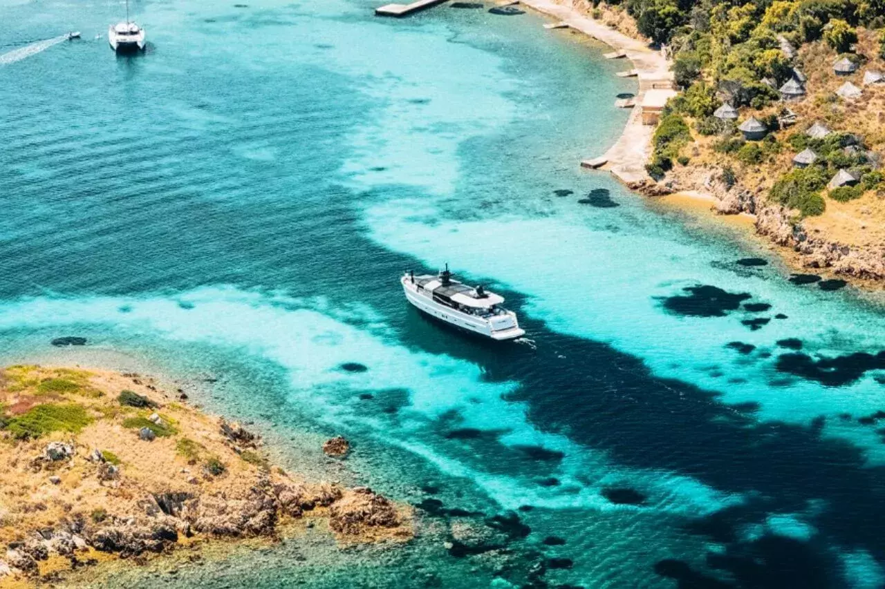 Boat Rental and Yacht Charter at the best yachting destinations around the world
