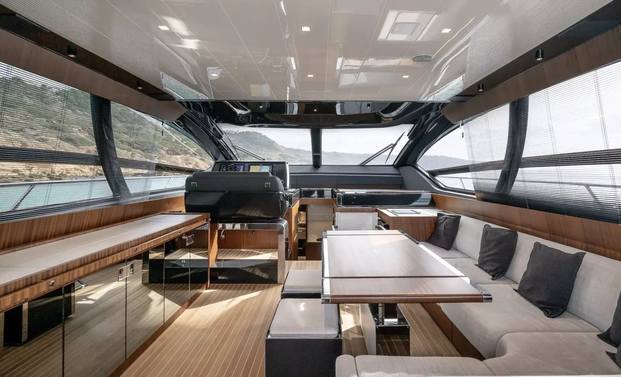 Sedici by Riva - Special Offer for a private Motor Yacht Charter in Capri with a crew