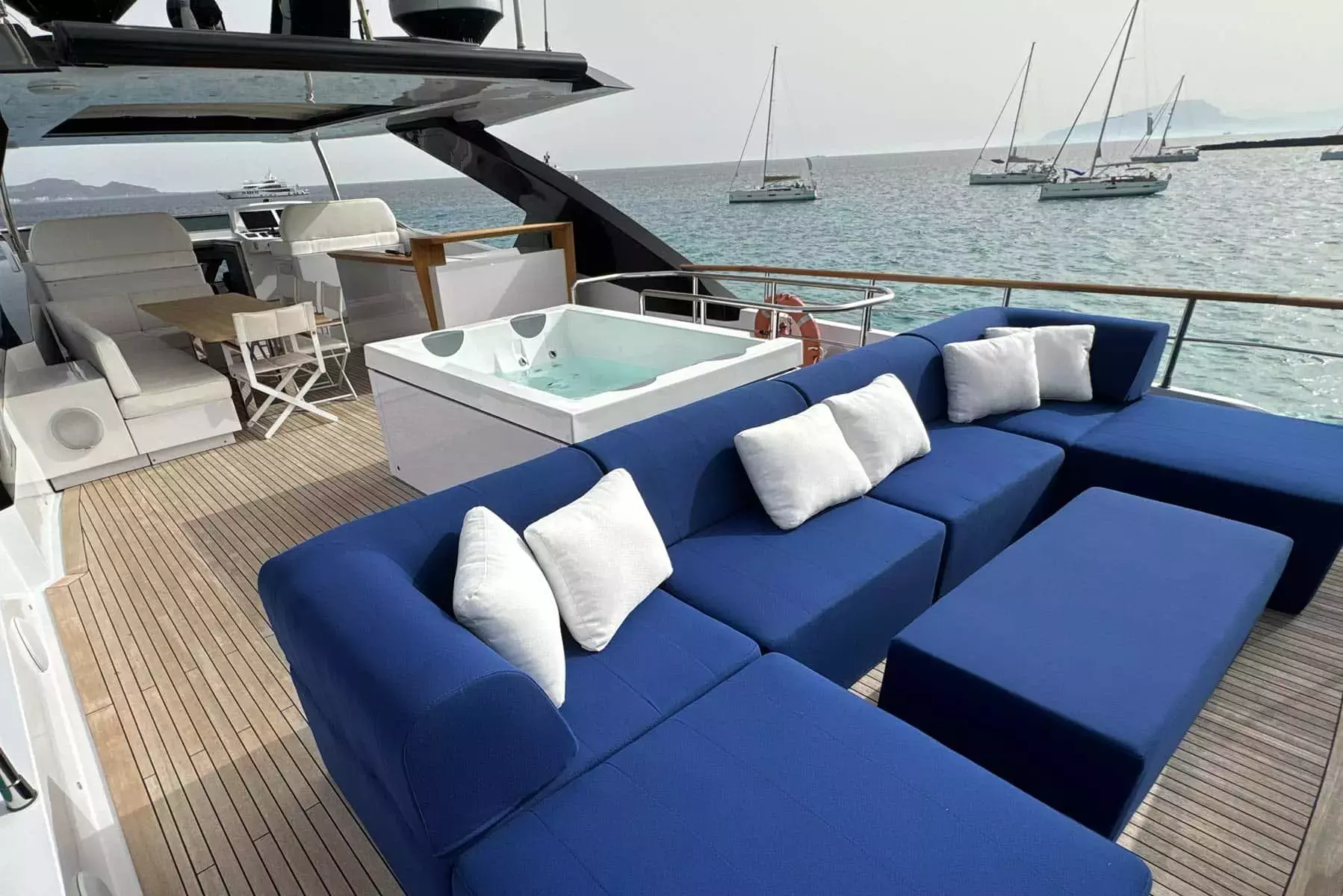 Altvs by Amer - Top rates for a Charter of a private Superyacht in Italy