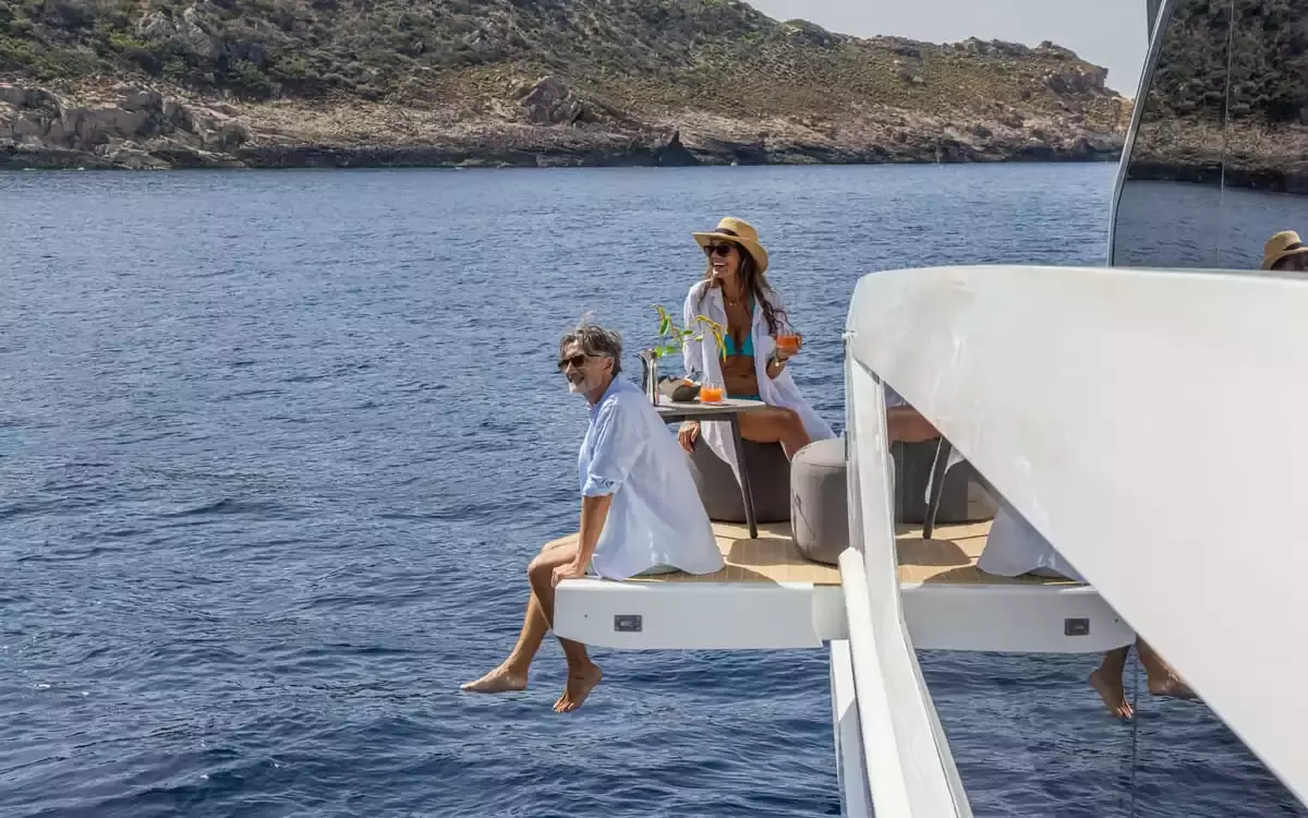 Boatcrowd