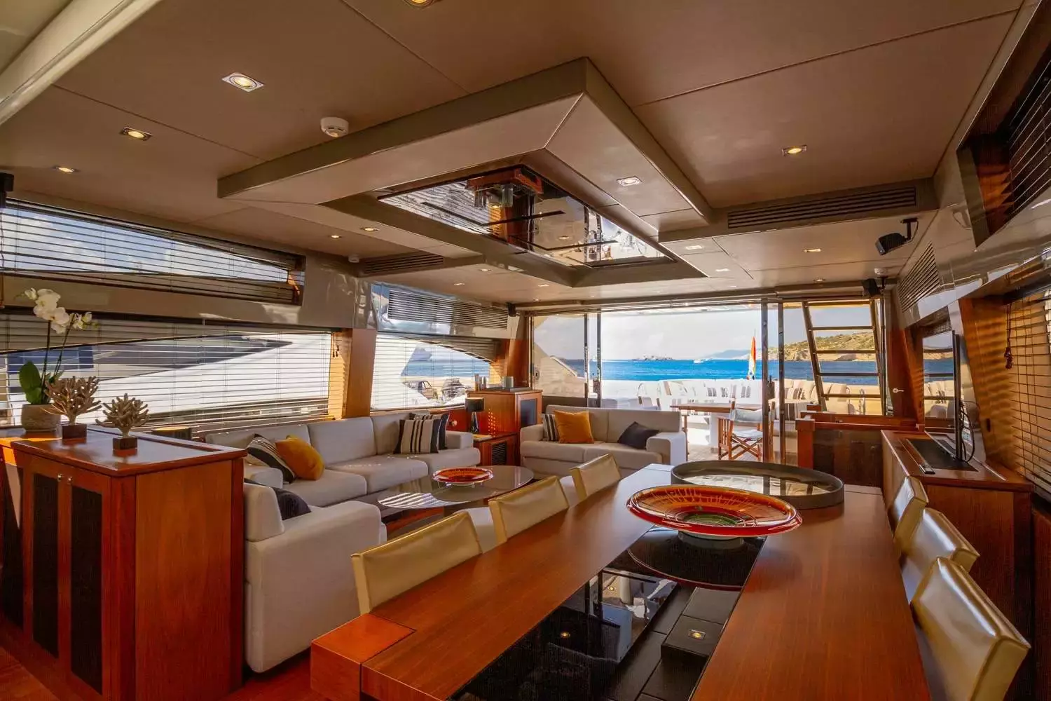 Boatcrowd