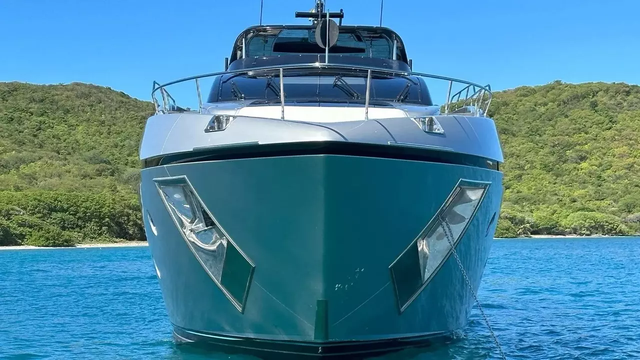 Boat Rental and Yacht Charter at the best yachting destinations around the world
