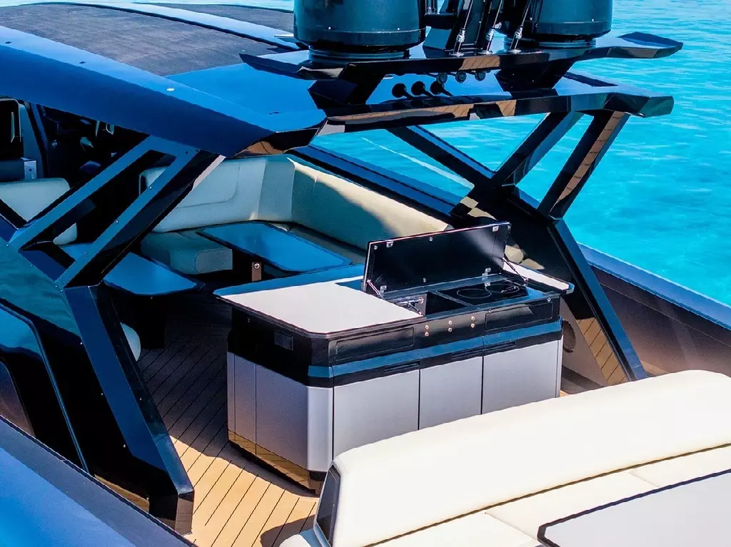 Chica Brava by Wajer - Special Offer for a private Power Boat Charter in Menorca with a crew