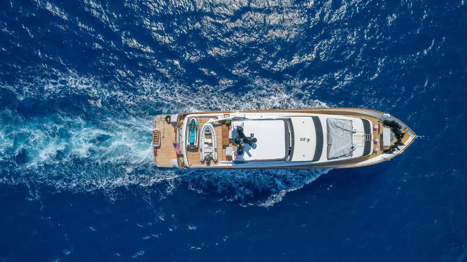 Boat Rental and Yacht Charter at the best yachting destinations around the world