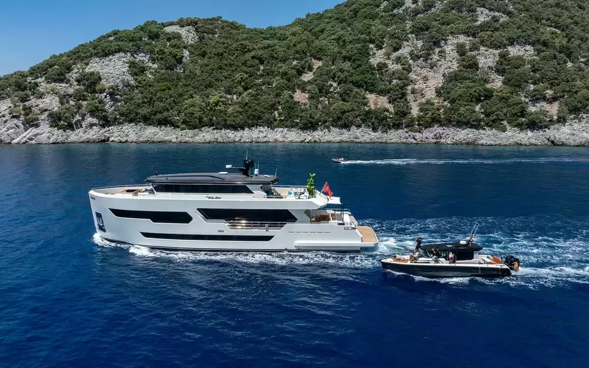 Lady Luna by KRC Yachting - Private Superyacht Charter in Athens - Special Offer at Boatcrowd