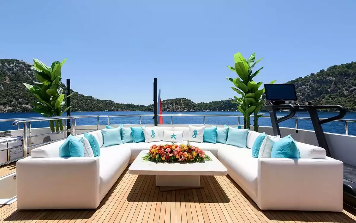 Lady Luna by KRC Yachting - Private Superyacht Charter in Athens - Special Offer at Boatcrowd