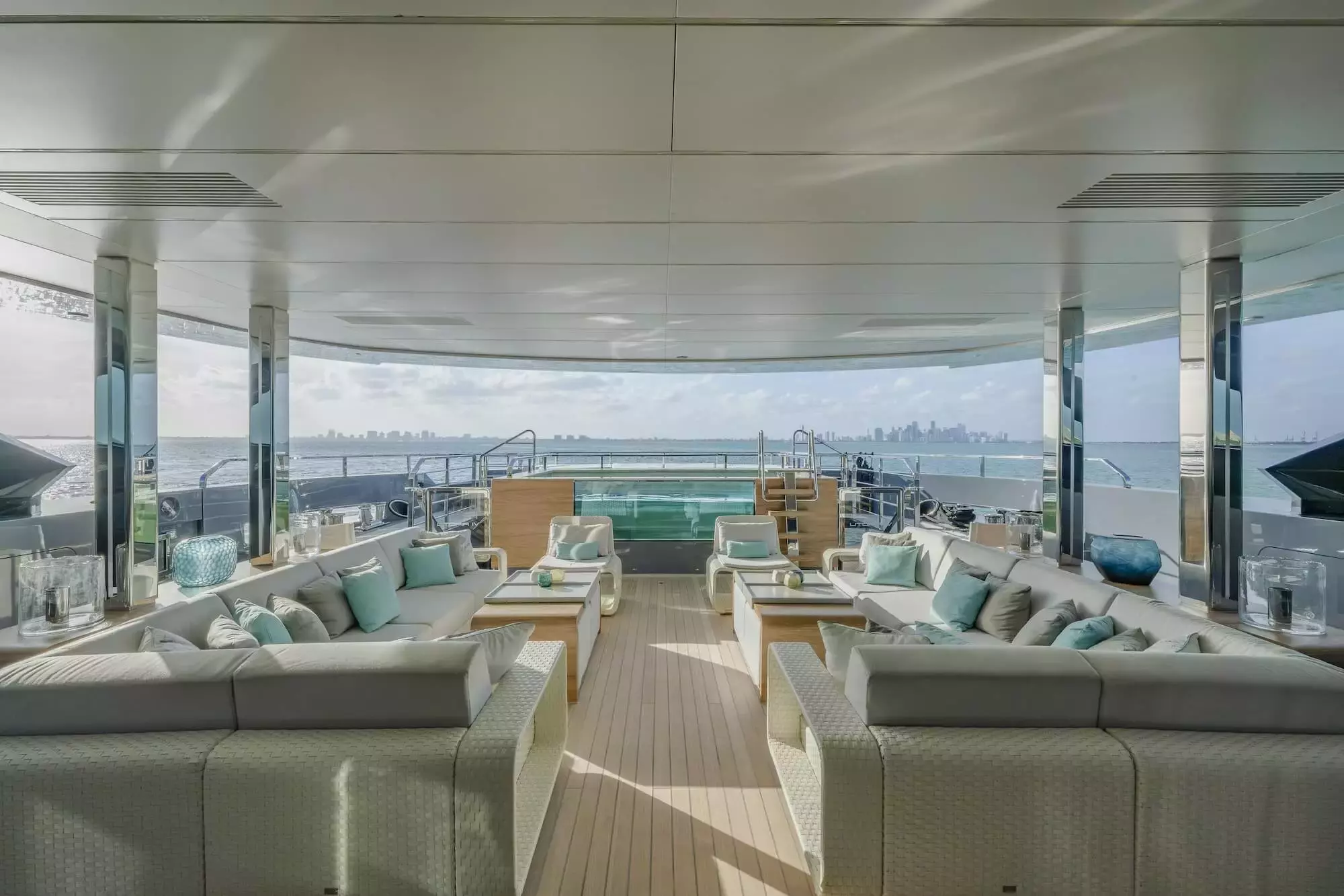 Utopia IV by Rossinavi - Special Offer for a private Superyacht Charter in Fort Lauderdale with a crew