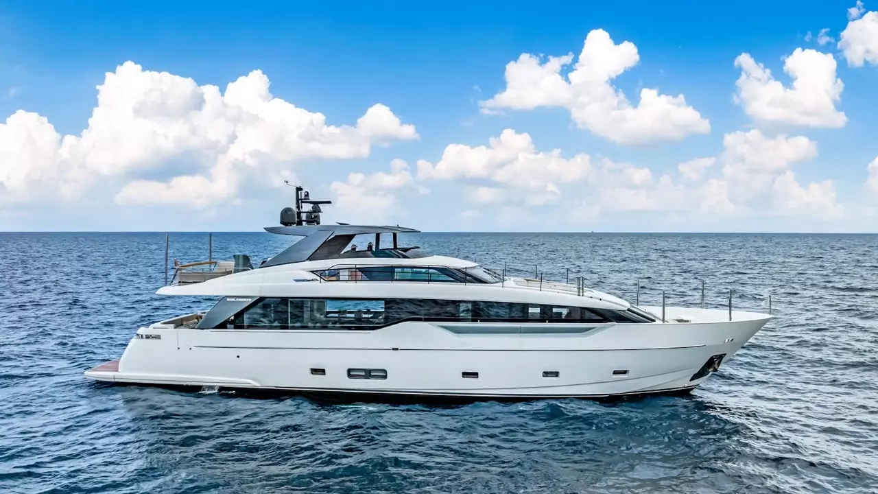 Notynog by Sanlorenzo - Special Offer for a private Motor Yacht Charter in Golfe-Juan with a crew