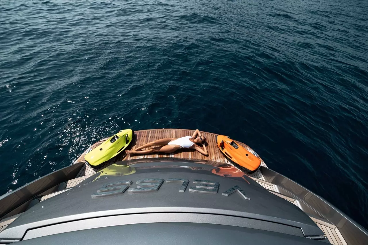 Boatcrowd