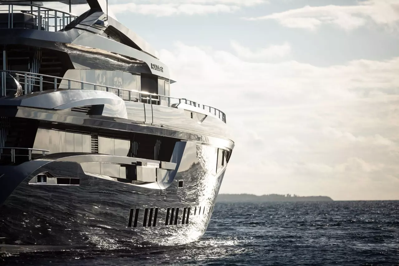 Boat Rental and Yacht Charter at the best yachting destinations around the world