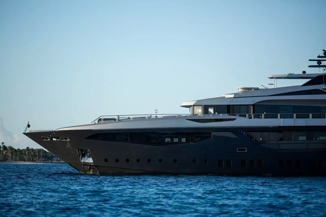 Boatcrowd