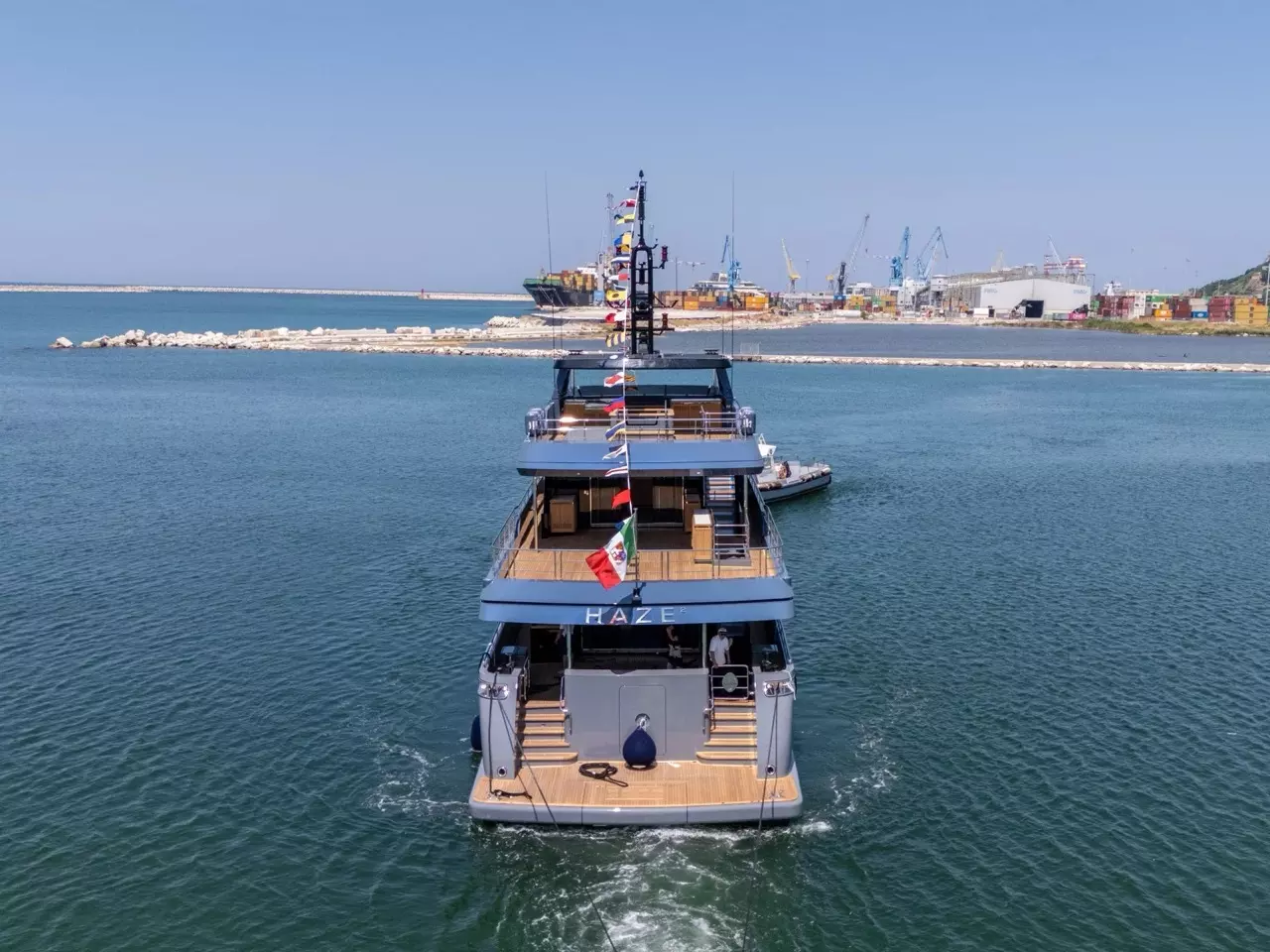 Haze II by Cantiere Delle Marche - Special Offer for a private Superyacht Charter in Bequia with a crew