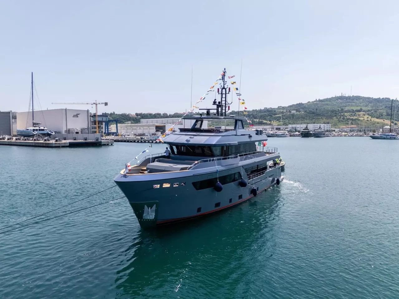 Haze II by Cantiere Delle Marche - Special Offer for a private Superyacht Charter in Bequia with a crew