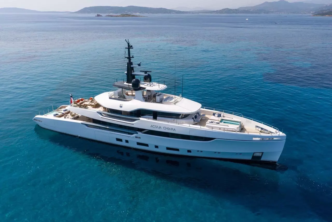 Acqua Chiara by Columbus - Special Offer for a private Superyacht Charter in St Tropez with a crew