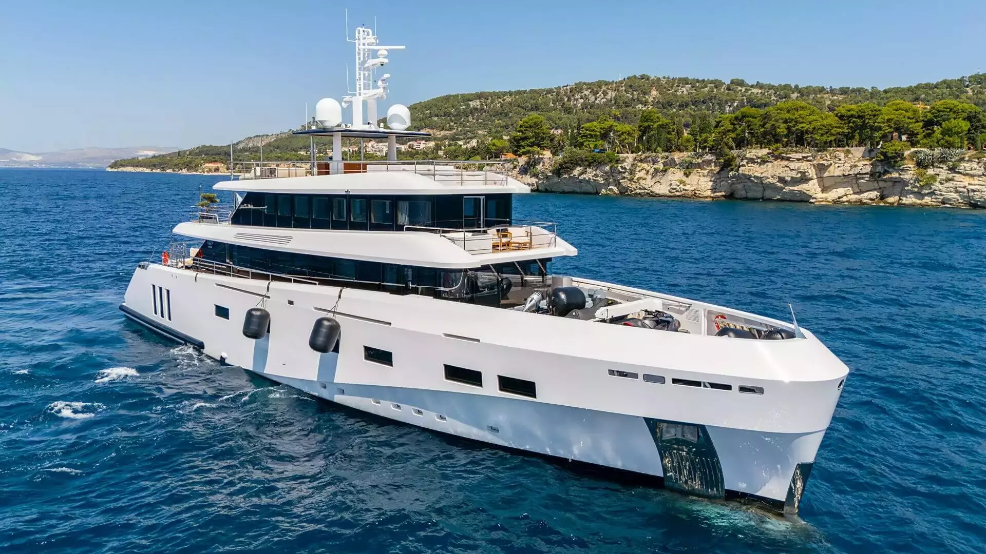 Renata by Cerri Cantieri Navali - Top rates for a Charter of a private Superyacht in Croatia