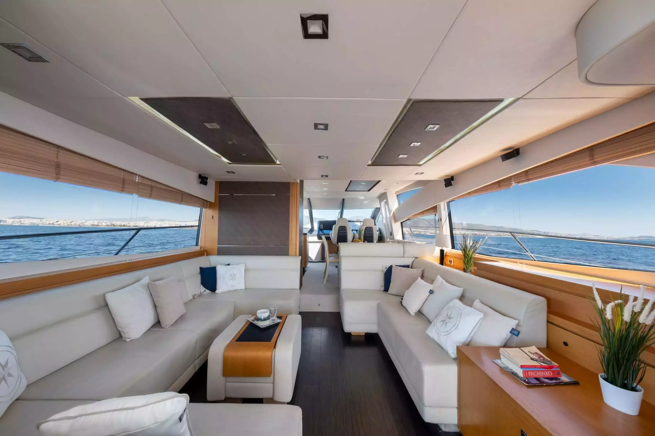 Boatcrowd