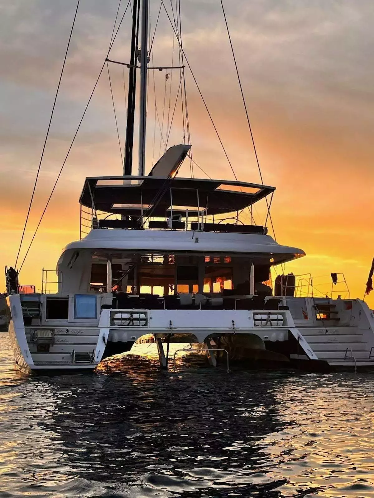 Blue Griffin by Lagoon - Special Offer for a private Luxury Catamaran Charter in Bora Bora with a crew