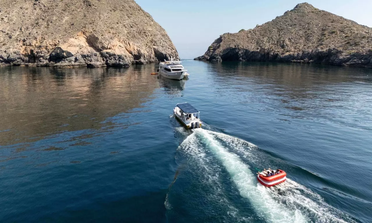 Boatcrowd