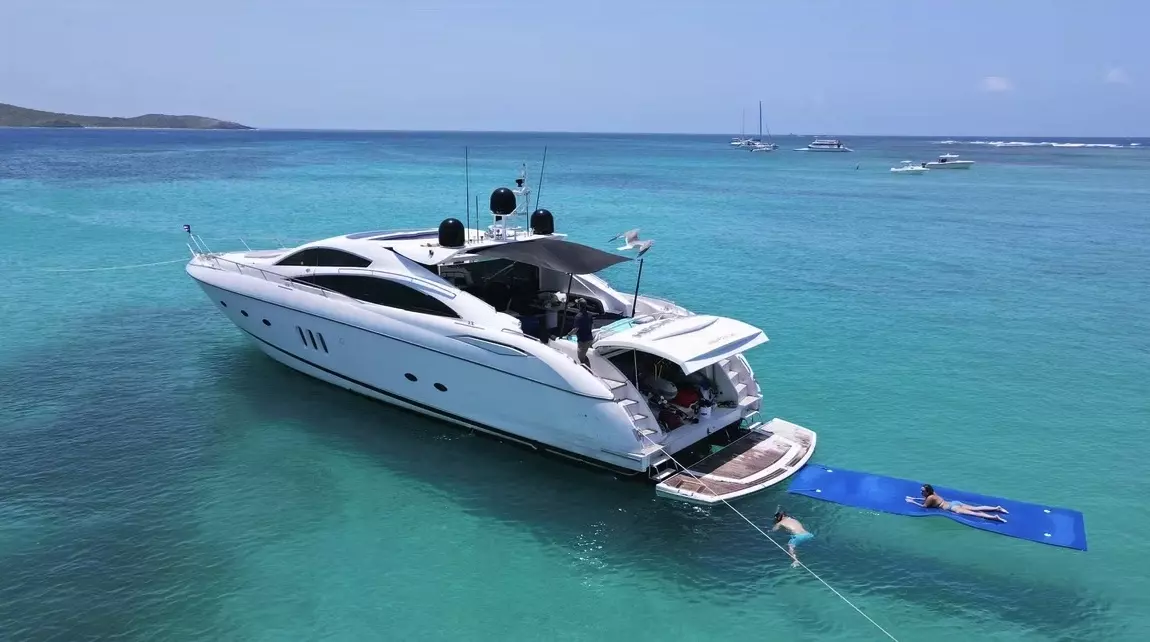 Hecht Yeah by Sunseeker - Special Offer for a private Motor Yacht Charter in Vieques with a crew