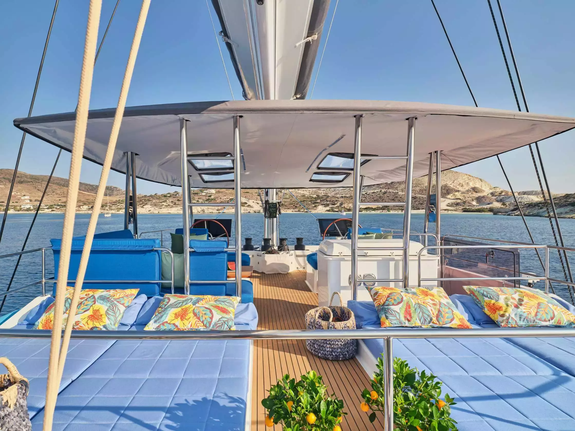Boatcrowd