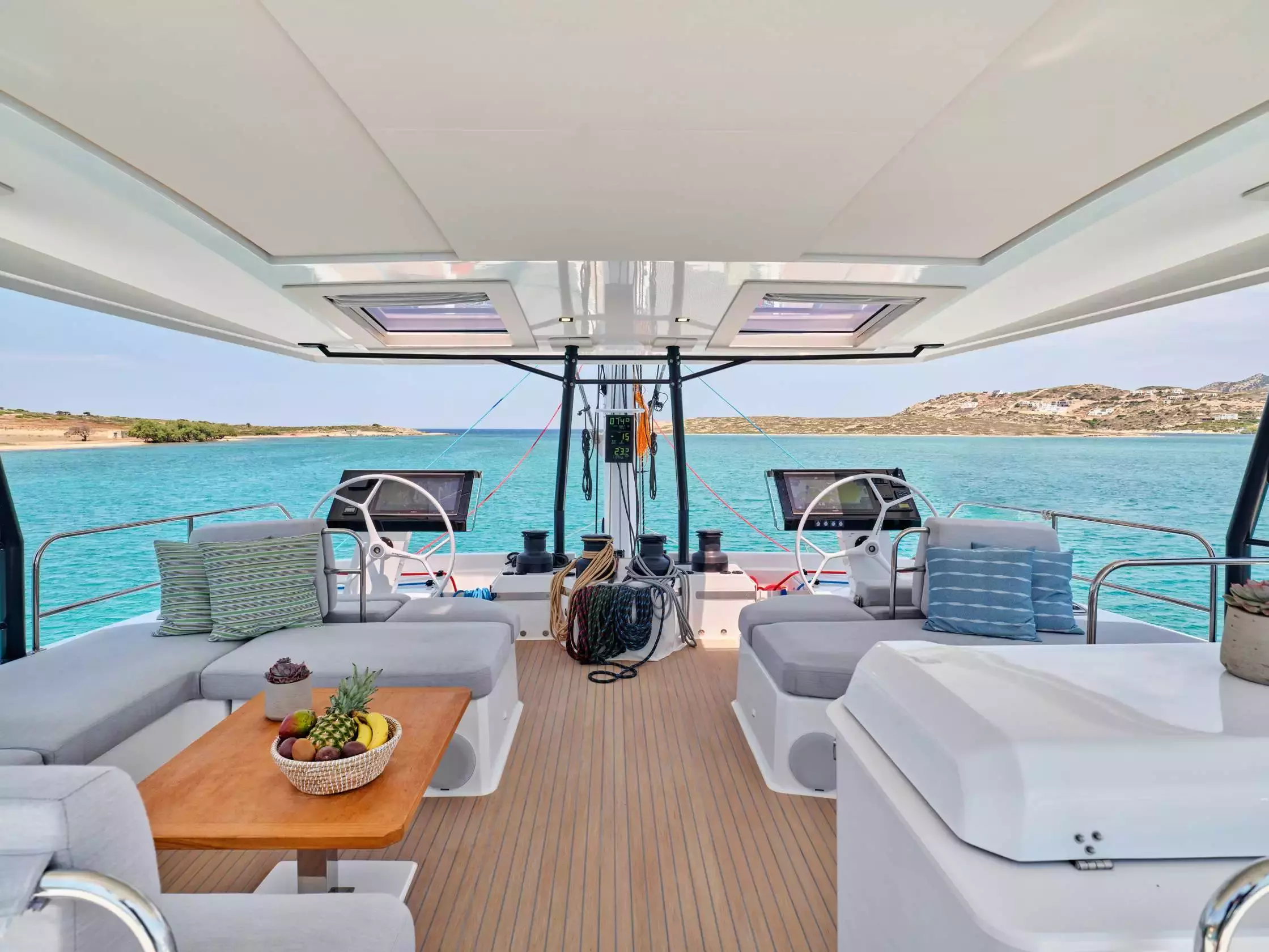 Boatcrowd