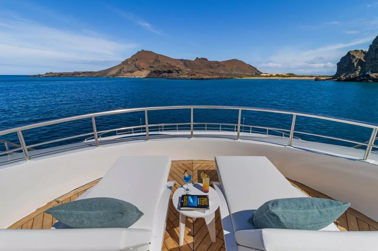 Boatcrowd
