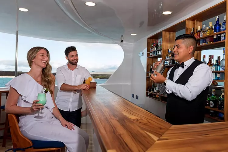 Boatcrowd