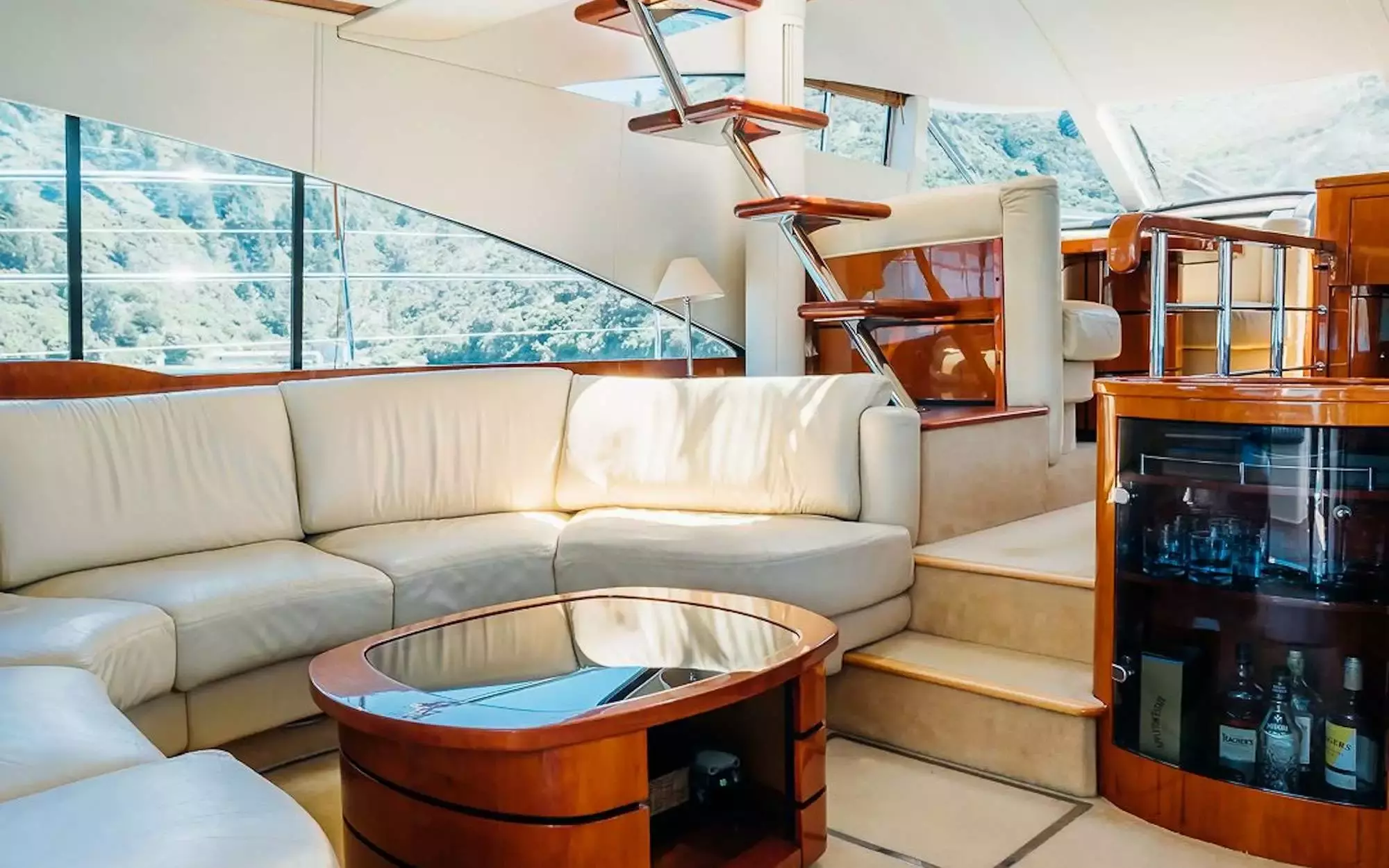 Indian Summer by Fairline – Private Motor Yacht Charter in Wellington – Special Offer at Boatcrowd