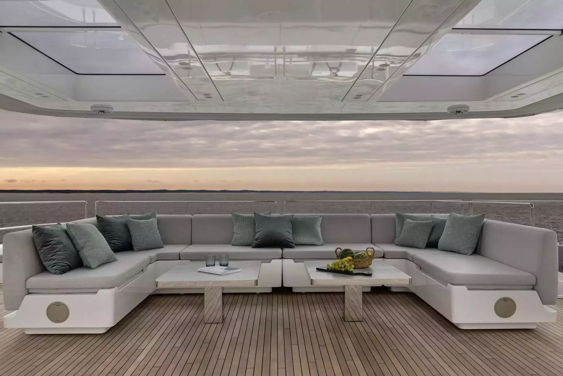 Boatcrowd