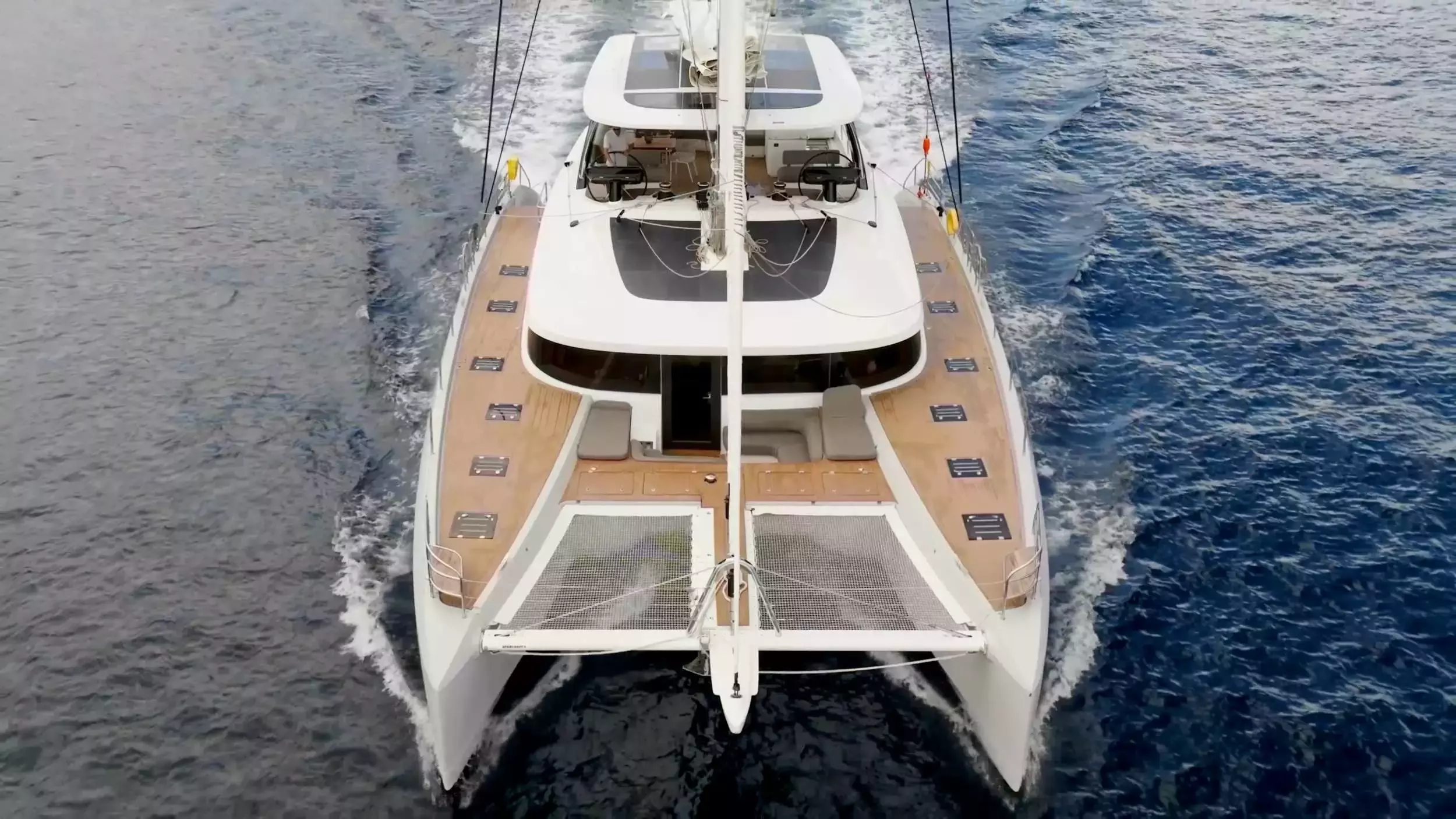 Boatcrowd