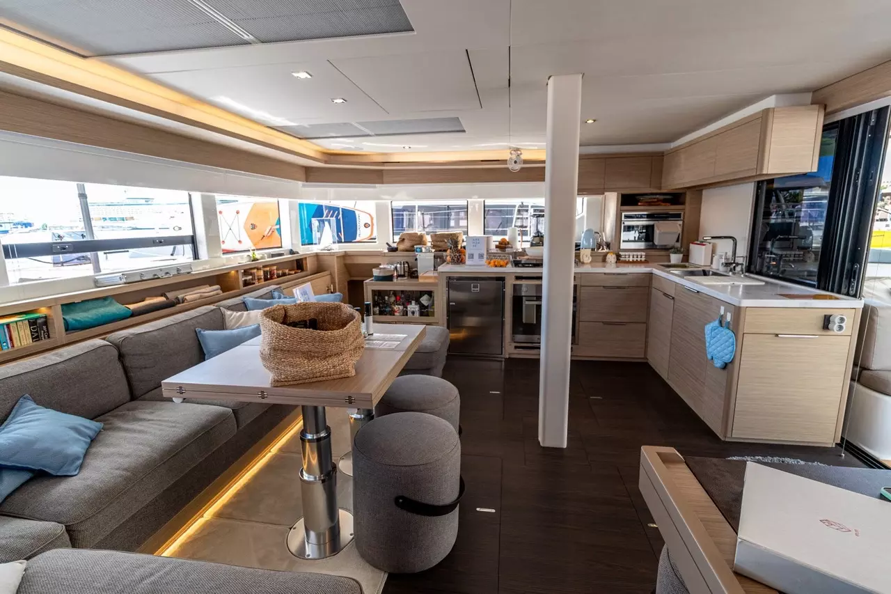 Agenda 55 by Lagoon – Private Sailing Catamaran Charter in Zadar – Special Offer at Boatcrowd