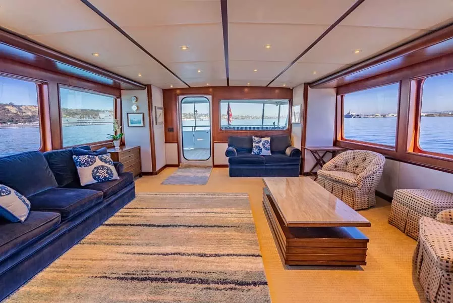 My Lady Alaska by Broward - Private Motor Yacht Charter in Alaska – Special Offer at Boatcrowd