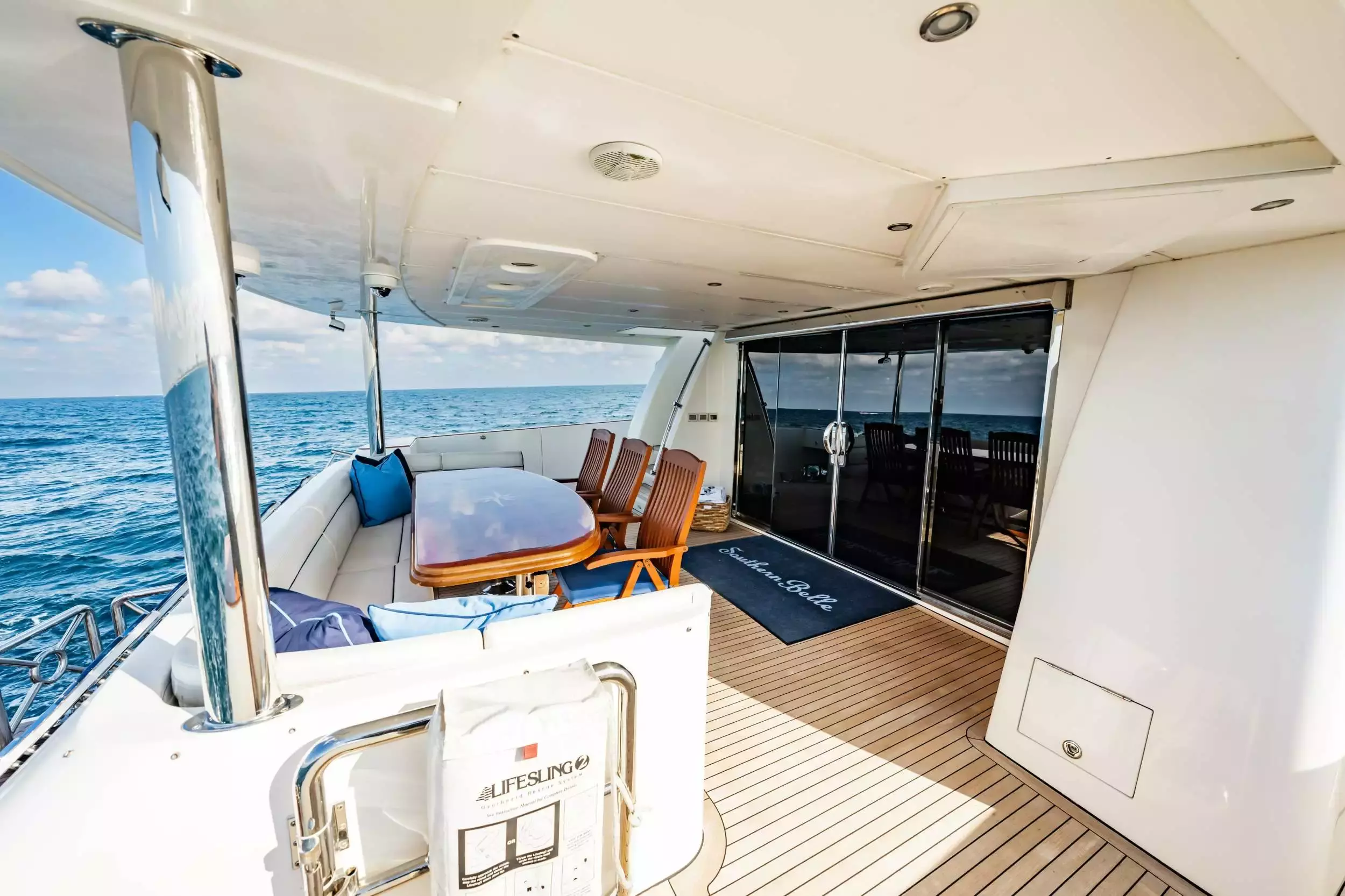 Southern Belle by Johnson Yachts - Private Motor Yacht Charter in British Virgin Islands – Special Offer at Boatcrowd