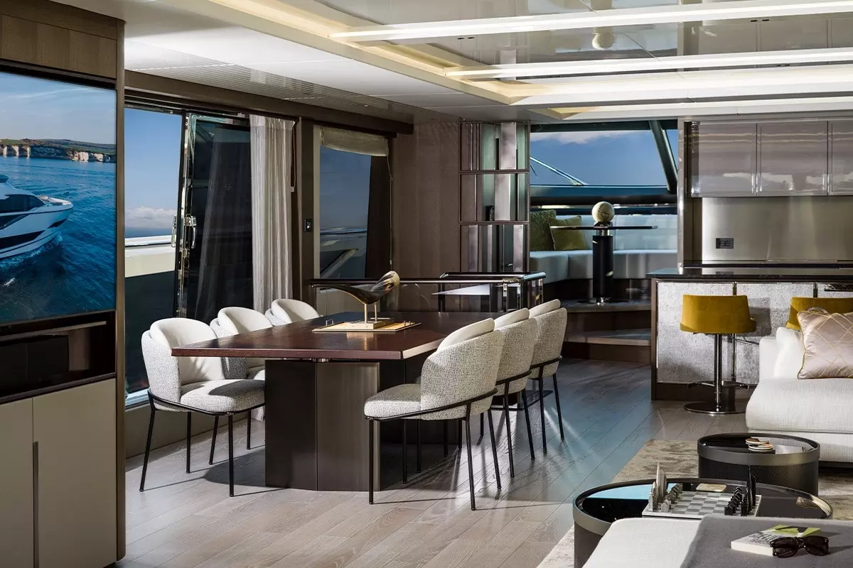 1Lorena by Sunseeker – Private Motor Yacht Charter in Abacos – Special Offer at Boatcrowd