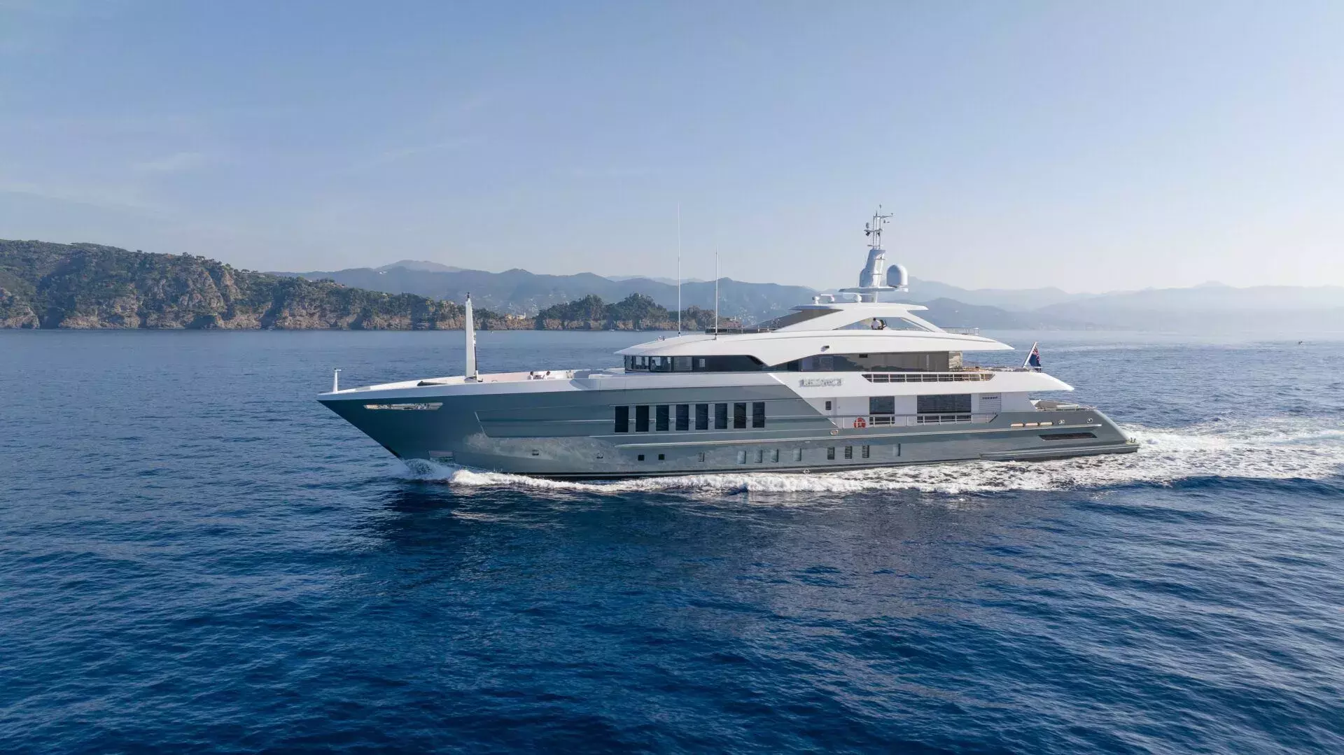 Reliance by Heesen – Private Superyacht Charter in Placencia – Special Offer at Boatcrowd