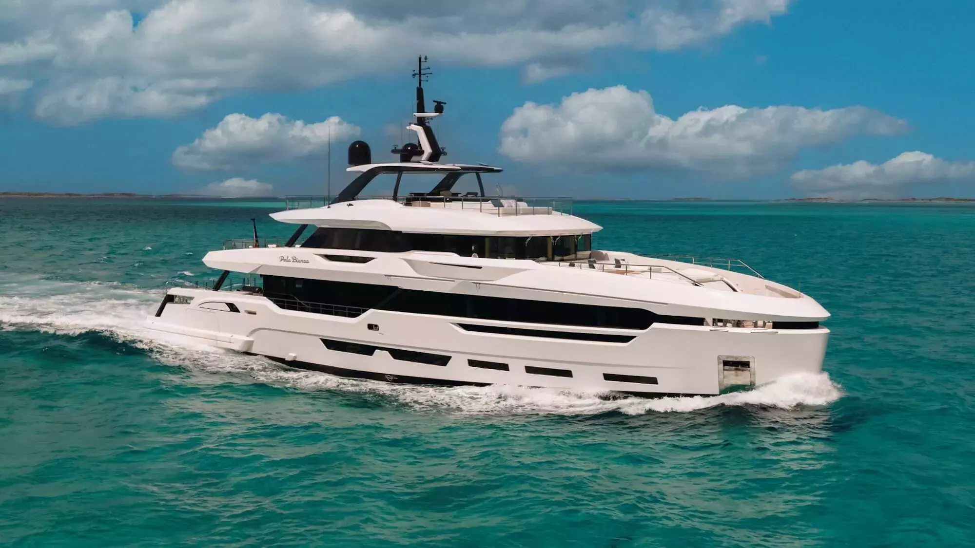 Perla Bianca by Baglietto – Private Superyacht Charter in Turks and Caicos